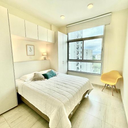 Villa Morra, A Pasos De Los Shoppings! Asuncion Ngoại thất bức ảnh